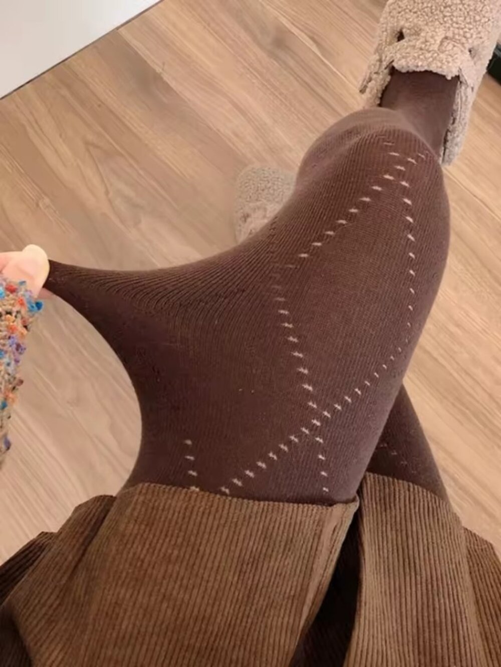 Women's Diamond Lattice Outline Knit Pattern Brown Opaque Tights Pantyhose